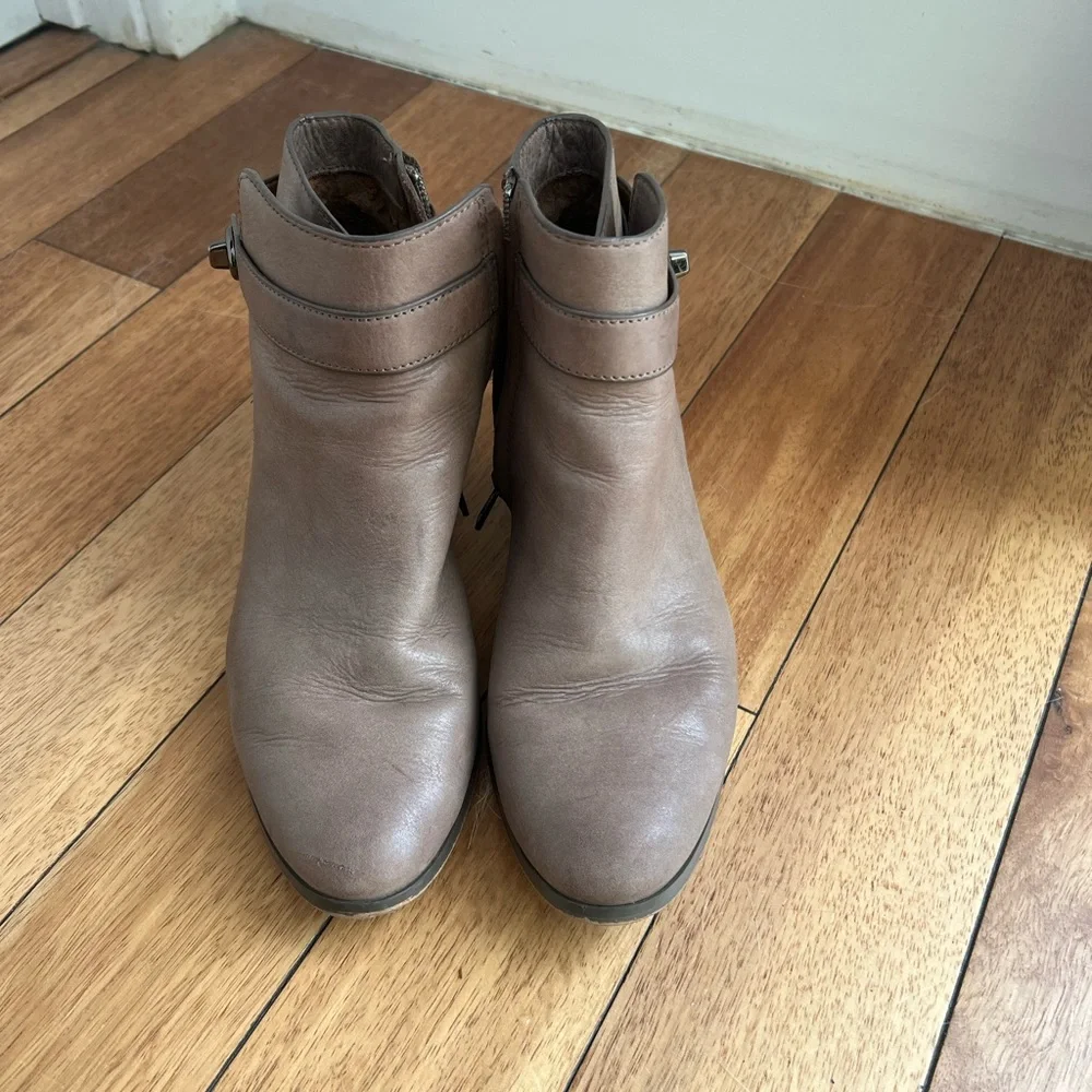 Coach booties - Picture 1 of 6